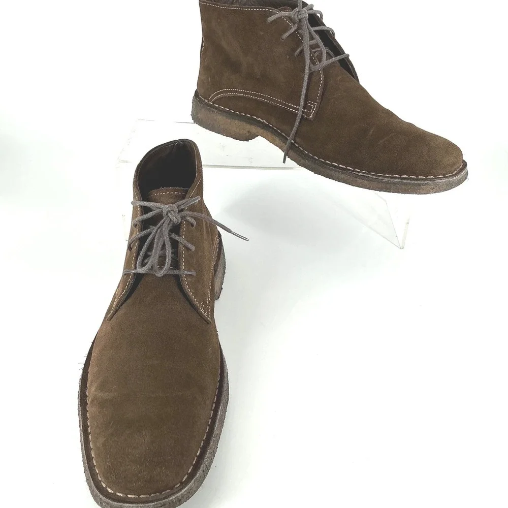Johnston & Murphy Size 10.5 Brown Suede Chukka Desert Boots Copeland Crepe Gum